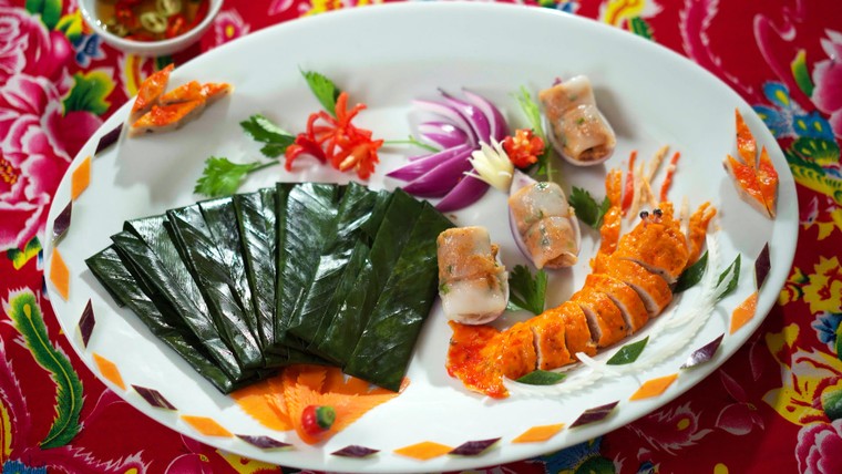 Viết câu chuyện “chưa được kể” về xứ Huế ảnh 3