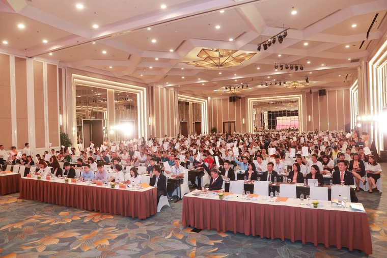 SHB tăng tốc chuyển đổi, lợi nhuận quý I cao nhất lịch sử, mục tiêu 2024 tăng 22% và chia cổ tức 18% ảnh 2