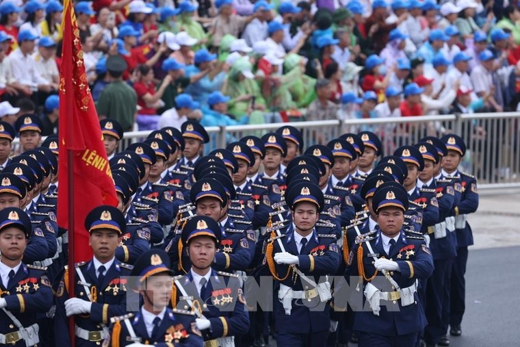 Chùm ảnh Lễ diễu binh, diễu hành kỷ niệm 70 năm Chiến thắng Điện Biên Phủ ảnh 10