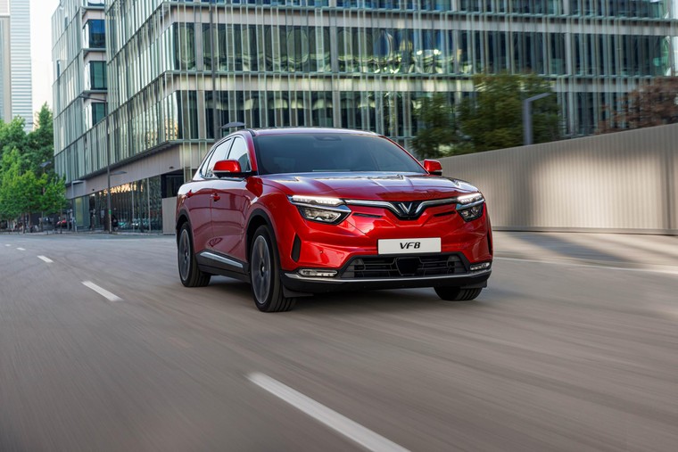 VinFast trở thành hãng xe đầu tiên trên thế giới ra mắt dịch vụ giải trí trực tuyến RIDEVU ảnh 1