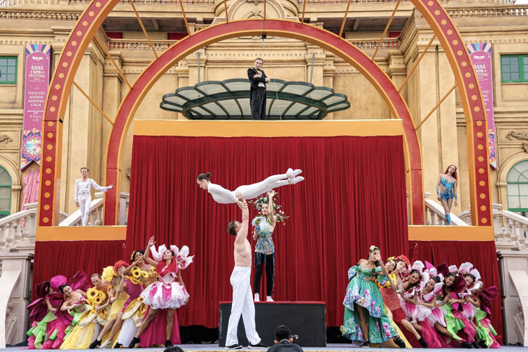 Hé lộ show diễn đẳng cấp quốc tế sắp ra mắt tại Sun World Ba Na Hills ảnh 1