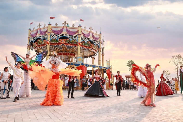 Idol XIUMIN cùng 100.000 khán giả “phá đảo” điểm đến quốc tế mới Vũ Yên ảnh 12