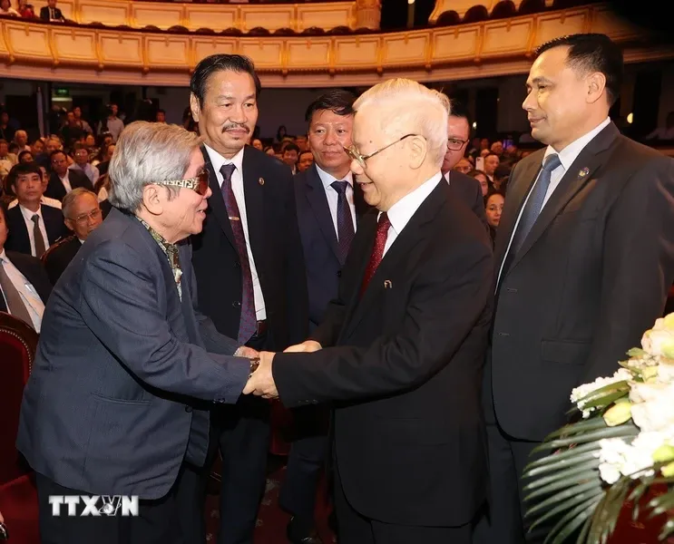 Tổng Bí thư Nguyễn Phú Trọng - nhà lãnh đạo xuất sắc trên mặt trận văn hóa ảnh 10