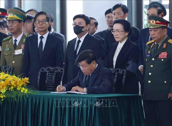 TRỰC TIẾP: Lễ truy điệu và an táng Tổng Bí thư Nguyễn Phú Trọng ảnh 100