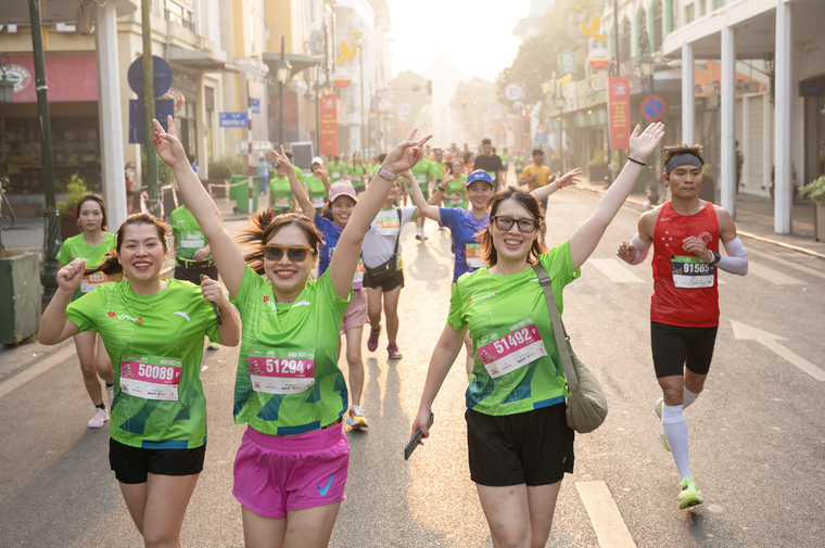 Các chân chạy Kenya thống trị đường đua VPIM 2024 ảnh 12