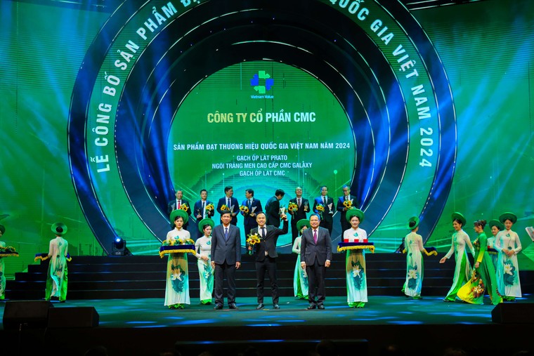 DNP Holding lần thứ 2 liên tiếp có 3 đại diện được vinh danh Thương hiệu quốc gia Việt Nam ảnh 2