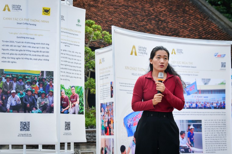 Triển lãm những dự án vì cộng đồng tại Văn Miếu - Quốc Tử Giám ảnh 4