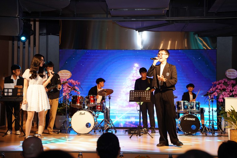 Mở cánh cửa nghệ thuật cùng Trường Âm nhạc và Nghệ thuật Victoria by Erato ảnh 6