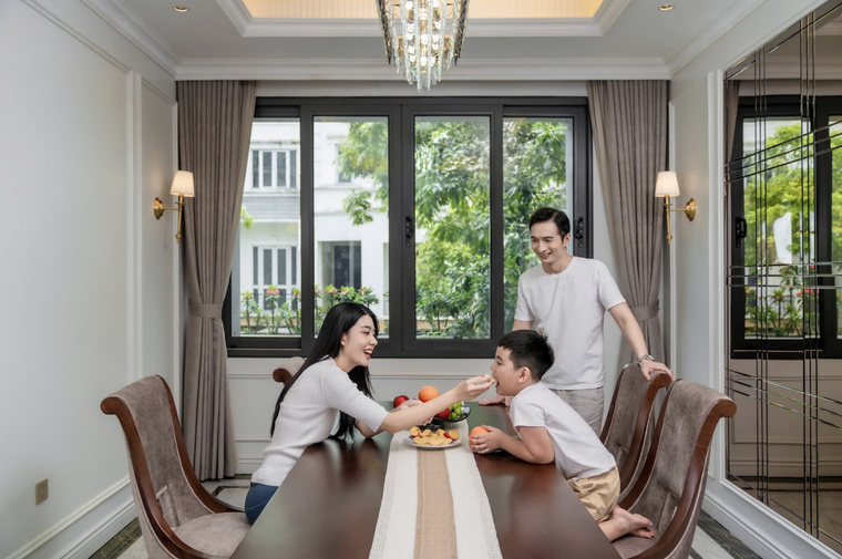 Eurowindow tăng hạng trong Top 500 Doanh nghiệp lớn nhất Việt Nam ảnh 3