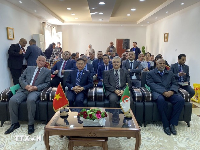 Thúc đẩy quan hệ giữa các địa phương của Việt Nam và Algeria trên nhiều lĩnh vực ảnh 1