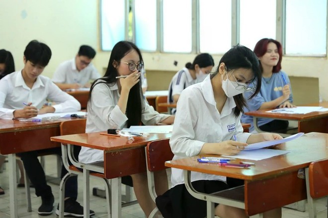 “Thi thử tốt nghiệp” - cuộc tập dượt ý nghĩa cho học sinh Hà Nội ảnh 1