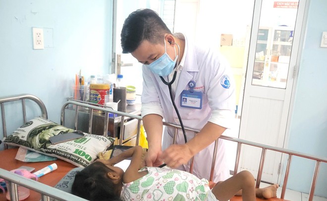 Bộ Y tế: Khẩn trương phân bổ, vận chuyển vaccine phòng sởi tới các tỉnh ảnh 1