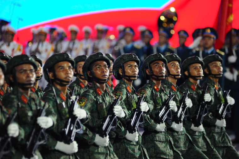 Mãn nhãn buổi sơ duyệt cấp Nhà nước Lễ kỷ niệm 50 năm Ngày Giải phóng miền Nam, thống nhất đất nước ảnh 5