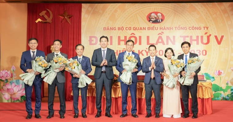 Đại hội Đảng bộ PV GAS nhiệm kỳ 2025-2030: Định hướng chiến lược “Đổi mới - Bứt phá - Thích ứng - Cạnh tranh” ảnh 2