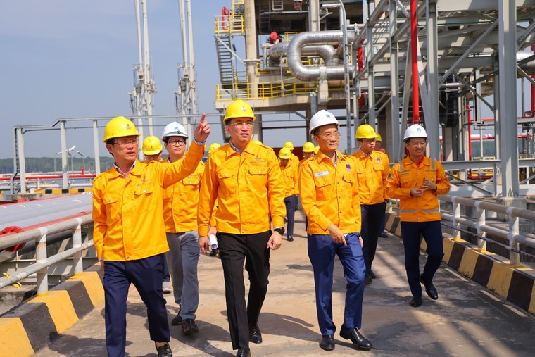 Đại hội Đảng bộ PV GAS nhiệm kỳ 2025-2030: Định hướng chiến lược “Đổi mới - Bứt phá - Thích ứng - Cạnh tranh” ảnh 4