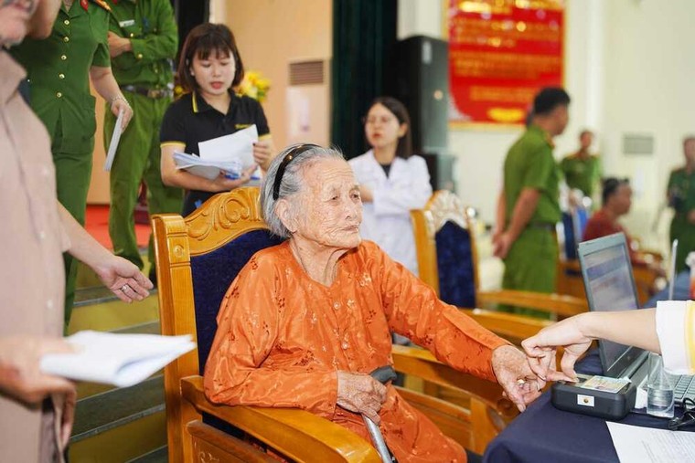 Một năm Ngân hàng Gen Liệt sĩ: 51.000 mẫu ADN và hành trình tri ân bằng khoa học ảnh 1