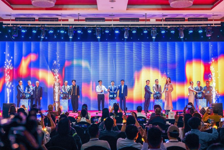 SHB cùng đất nước kiến tạo “Niềm tin số” ảnh 2