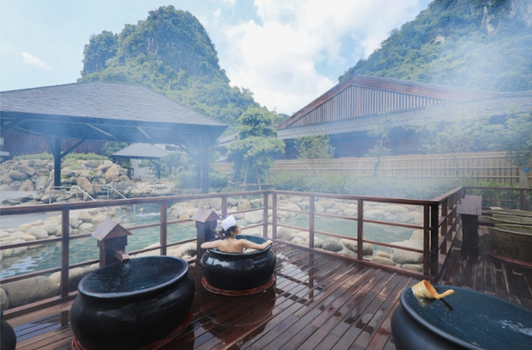 Từ Hà Nội đi đâu dịp lễ 2/9: Gợi ý 3 hành trình lên rừng xuống biển ảnh 4