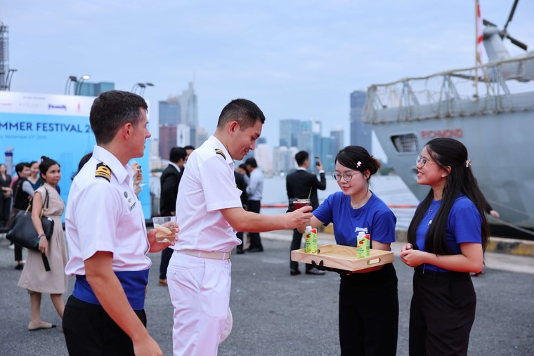 Món Việt bất ngờ chinh phục khách quốc tế trong sự kiện ngoại giao hoàng gia ảnh 7