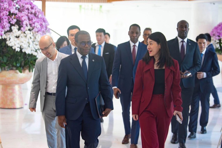 Viettel lần đầu có đại diện trong top 100 phụ nữ quyền lực nhất châu Á do fortune bình chọn ảnh 1