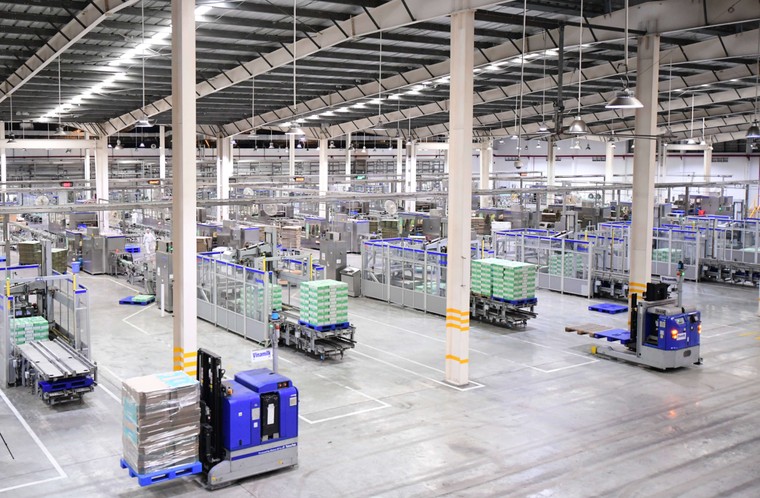 Bà Mai Kiều Liên được vinh danh top 100 phụ nữ quyền lực nhất châu Á năm 2025 ảnh 1