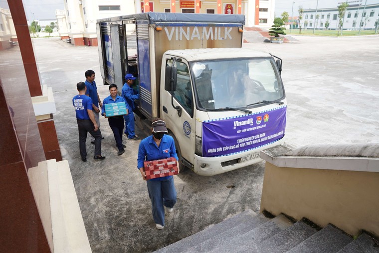 Vinamilk cùng cộng đồng viết tiếp hành trình sẻ chia ảnh 7