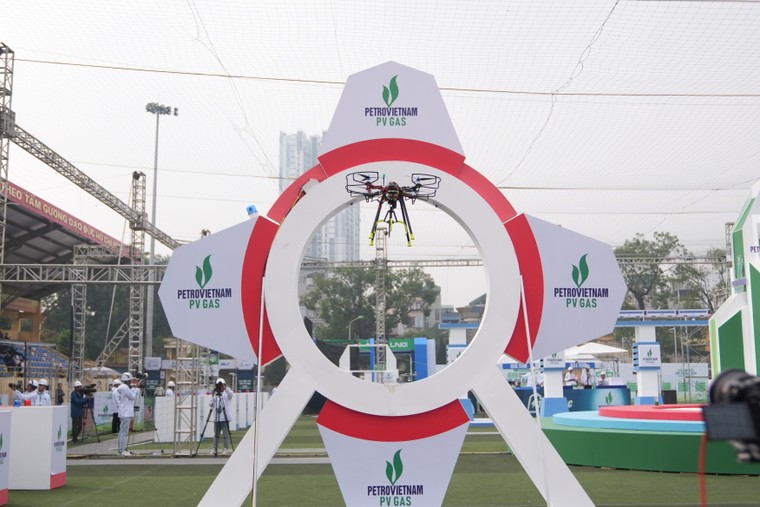 Chung kết Cuộc thi Sáng tạo UAV - Sân chơi công nghệ dành cho sinh viên ảnh 2