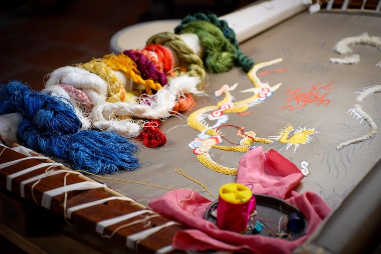 Sức sống di sản thêu trong thực hành nghệ thuật đương đại ảnh 3