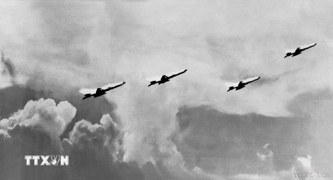 Chiến thắng "Hà Nội - Điện Biên Phủ trên không" - mốc son chói lọi trong lịch sử ảnh 1