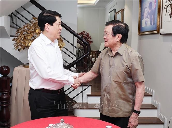 Chủ tịch nước Lương Cường chúc Tết, tri ân các đồng chí nguyên lãnh đạo Đảng, Nhà nước ảnh 1