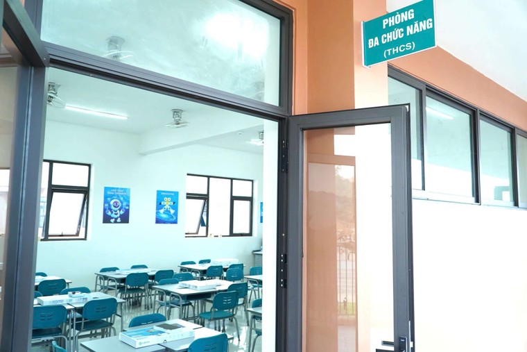 Cận cảnh phòng học “5 sao” tại trường liên cấp chuẩn quốc tế đầu tiên vùng biên giới Điện Biên ảnh 3