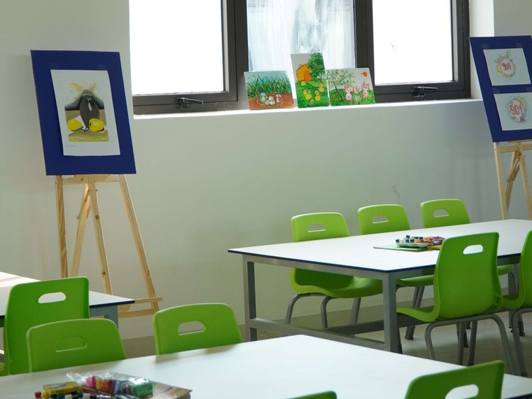 Cận cảnh phòng học “5 sao” tại trường liên cấp chuẩn quốc tế đầu tiên vùng biên giới Điện Biên ảnh 7