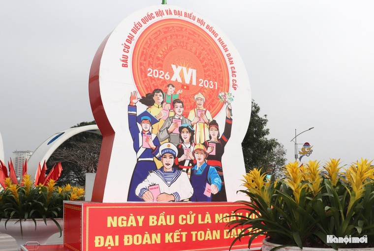 Hà Nội: Rực rỡ sắc màu tuyên truyền bầu cử tại cơ sở ảnh 3