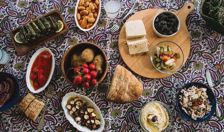 Bí quyết “thanh lọc” cơ thể từ thực đơn mùa xuân của các tu sĩ Hy Lạp ảnh 3