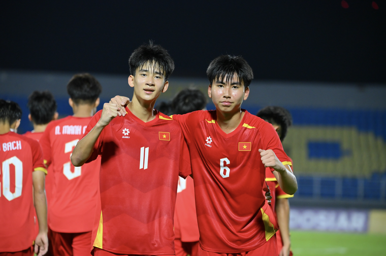 U17 Việt Nam vô địch: Dấu ấn HLV Roland và “hệ sinh thái” CLB Hà Nội ảnh 3