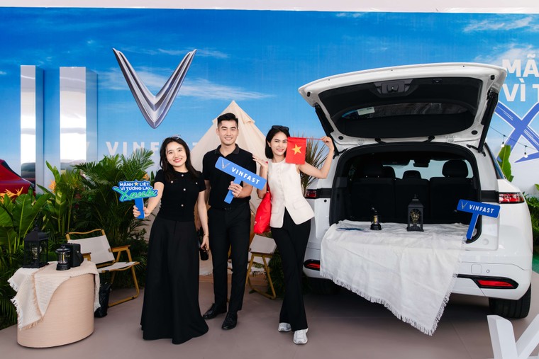Những khoảnh khắc đáng nhớ của xe điện VinFast tại giải chạy VnExpress Marathon Green Paradise Cần Giờ 2026 ảnh 4