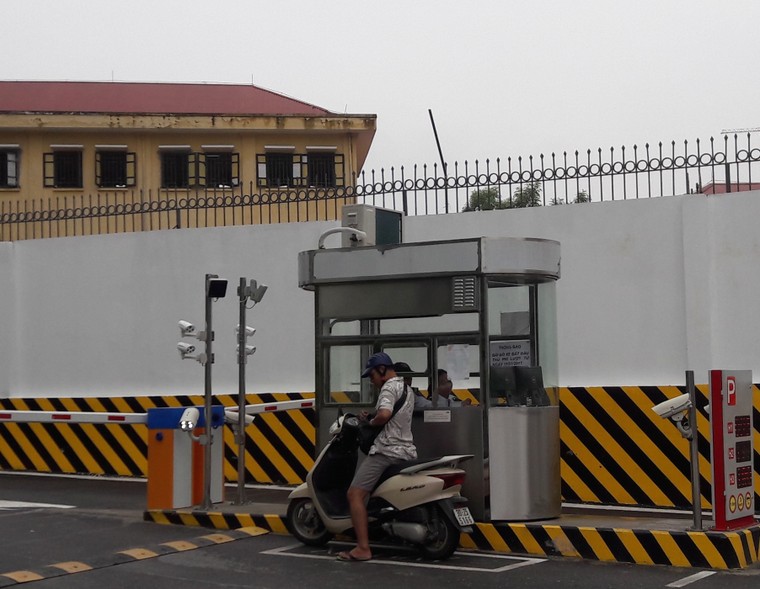 Chủ đầu tư 'ngậm đắng' vì thuê đơn vị quản lý khiến dân bức xúc ảnh 1