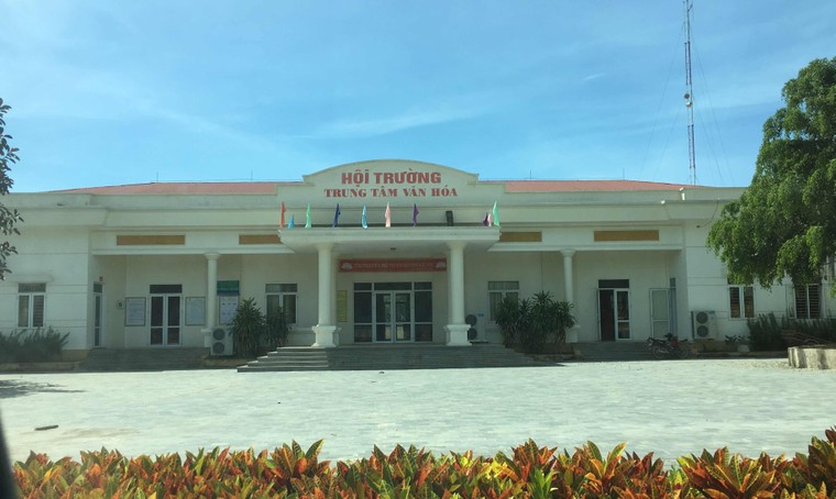 Thanh Hóa xây dựng Nông thôn mới: Choáng với độ chịu chơi của “quan xã“ ảnh 2