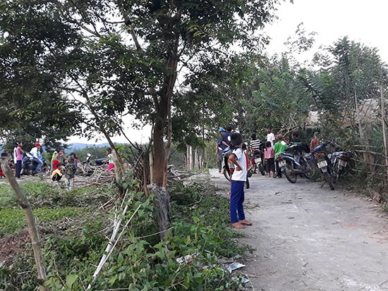 Kon Tum: Đạn nổ 4 người trong một gia đình thương vong ảnh 1