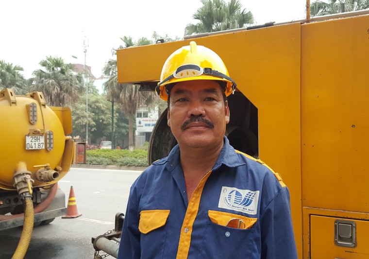 Tiếng hét thất thanh dưới lòng cống khiến nam công nhân ám ảnh ảnh 2