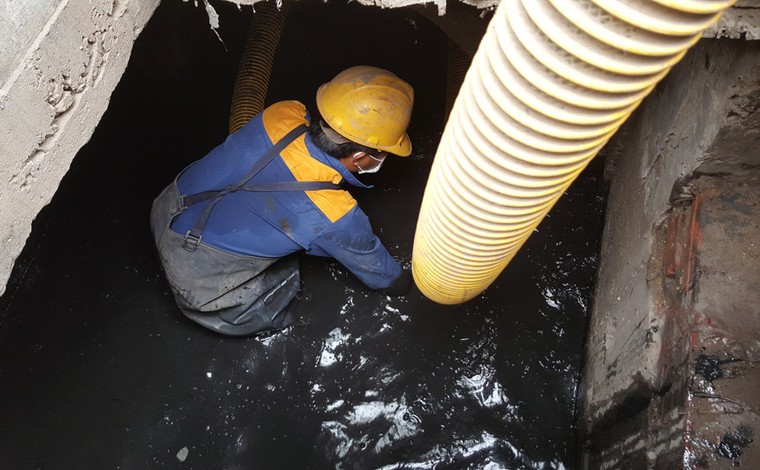 Tiếng hét thất thanh dưới lòng cống khiến nam công nhân ám ảnh ảnh 3