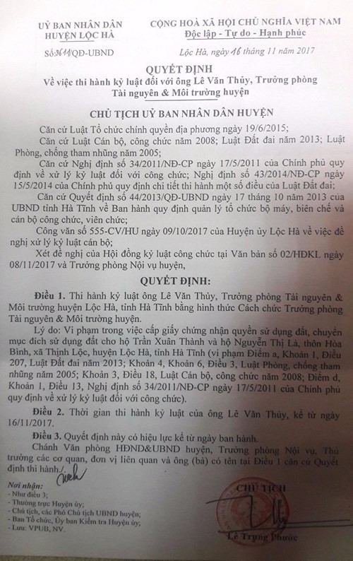 Trục lợi 'đất vàng', Trưởng phòng TN&MT bị cách chức ảnh 1