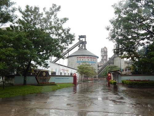 Thừa Thiên – Huế: Bùng cháy 'ngọn lửa bức xúc' bên Nhà máy xi măng LUKS ảnh 4