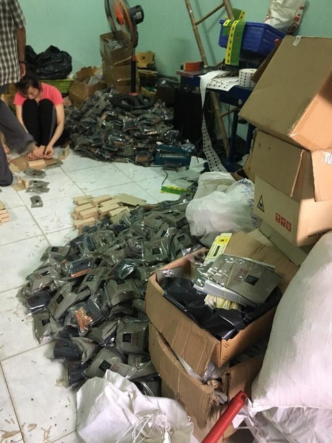 Bắt khẩn cấp giám đốc sản xuất phụ tùng xe máy giả ảnh 1