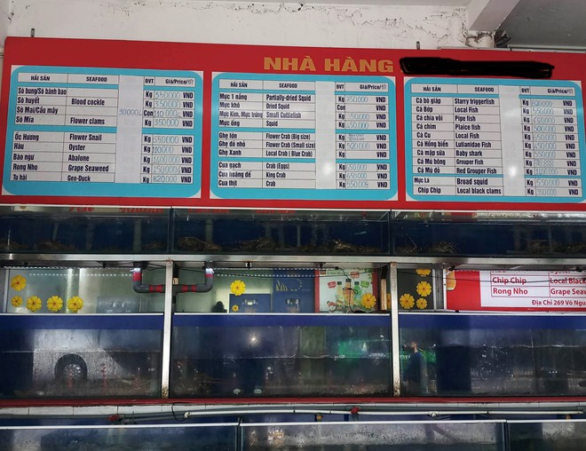 Du khách tố nhà hàng 'chặt chém' gần 25 triệu một bữa ăn khuya ảnh 1