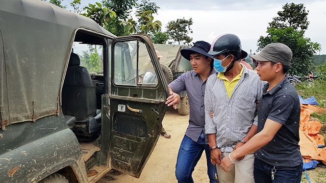 Giết chủ nợ, chôn giấu xác trong vườn cà phê ảnh 2