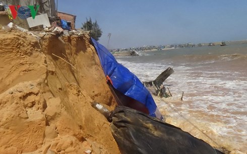 Bình Thuận: Dân lo sợ biển xâm thực làm sập nhà gây chết người ảnh 2