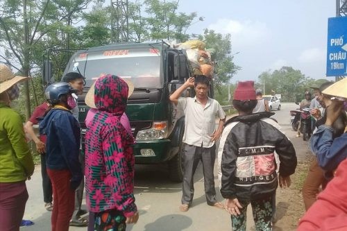 Đức Thọ (Hà Tĩnh) cuộc sống người dân đảo lộn vì ô nhiễm từ bãi rác ảnh 1