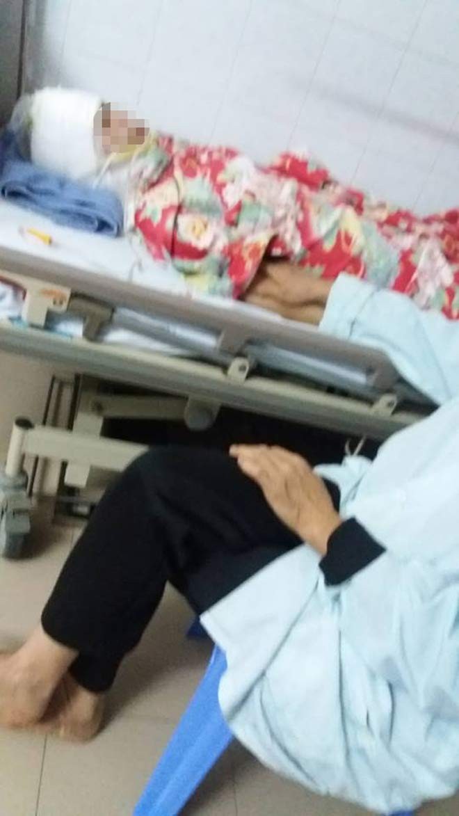 Nỗi đau của người mẹ phía sau vụ cô giáo bị chồng cũ đổ axit ảnh 1