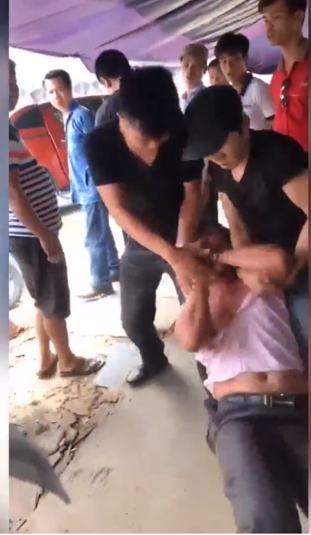 Nhóm thanh niên nghi giả công an bắt người: Lật mặt nạ ảnh 1